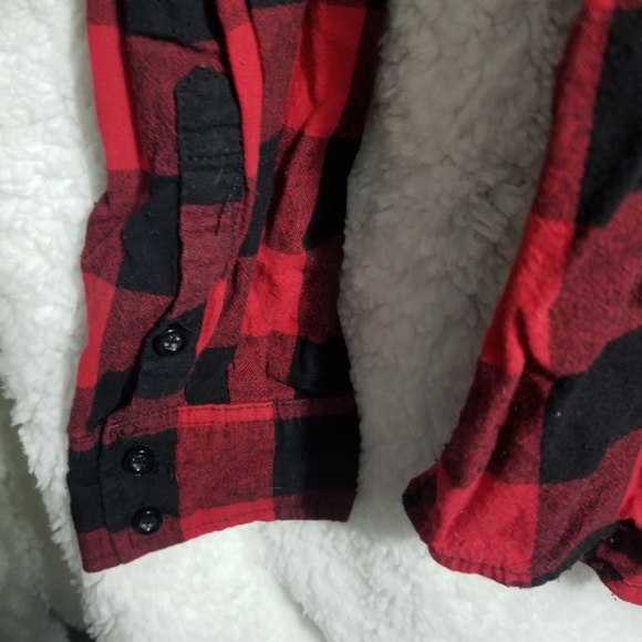 Ampersand avenue buffalo plaid button down top xl - Picture 4 of 4